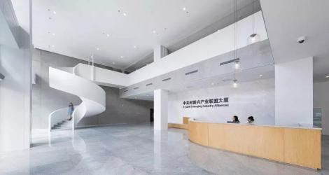 成都海倫天麓銷售中心，東方優(yōu)雅與現(xiàn)代融合的空間縮影！