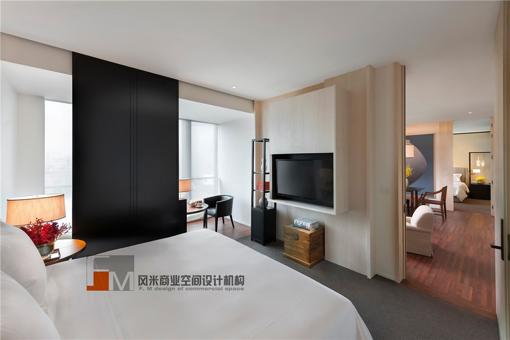 為了這家酒店，志明與春嬌從香港飛到了臺(tái)北！